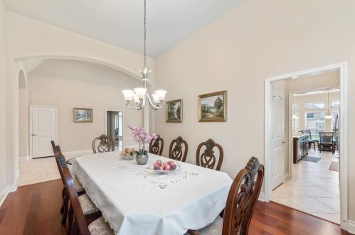 6226 Milam Branch Ln, Richmond TX 77471-6654 exterior