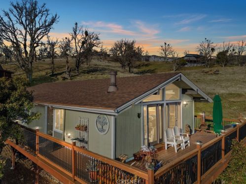 29541 Lower Valley Rd, Tehachapi, CA 93561-8535