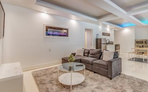 321 Mansfield Way, Stockbridge GA  30281-1579 exterior