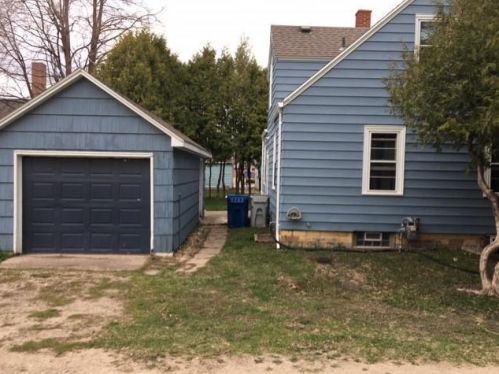 108 6th St, Otisco, MN 56093-1908