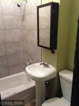 1125 Beech St, Saint Paul MN  55106-4606 exterior