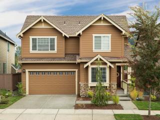 9504 Elm Ave, Snoqualmie, WA 98065-5067