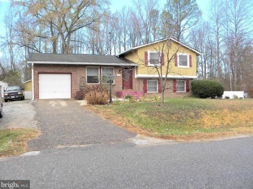 10608 Robin Ln, Spotsylvania, VA 22553-7745
