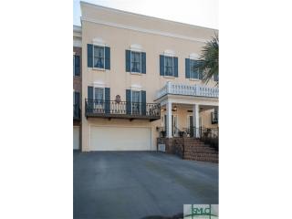 9 Paddington Cir, Savannah, GA 31410-3828