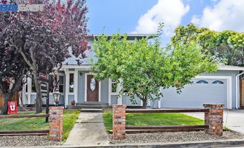24374 Bottlebrush Pl, Hayward, CA 94541-5443