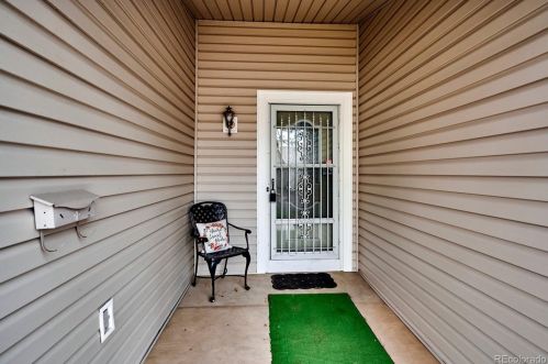 13773 Marina Dr, Aurora, CO 80014-5557