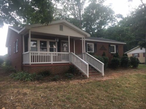 5873 Chesnee Hwy, Chesnee, SC 29323-8721