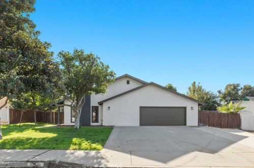 10646 Gemini Dr, Riverside, CA 92503-6017