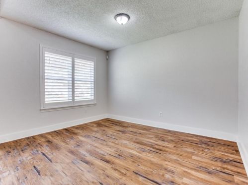 400 Scrub Oak Ct, Fort Worth TX  76108-4501 exterior