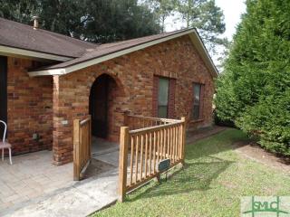 13105 Hermitage Rd, Savannah, GA 31419-2813