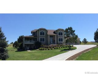 26344 Otero Dr, Denver, CO 80016-2068
