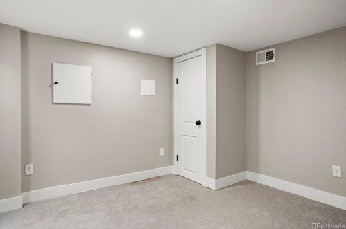 3150 Logan St, Englewood CO  80113-2624 exterior