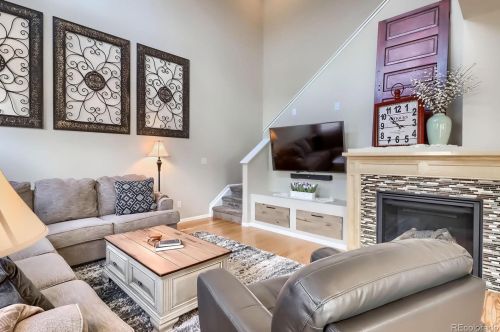 26901 Roxbury Pl, Denver CO  80016-7528 exterior