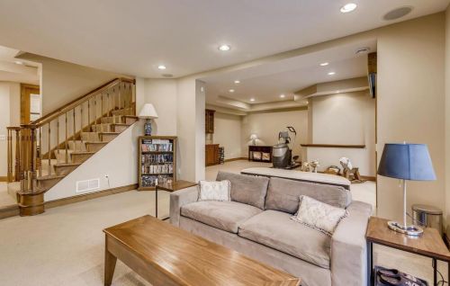 3826 Bridgewater Dr, Saint Paul MN  55123-2528 exterior