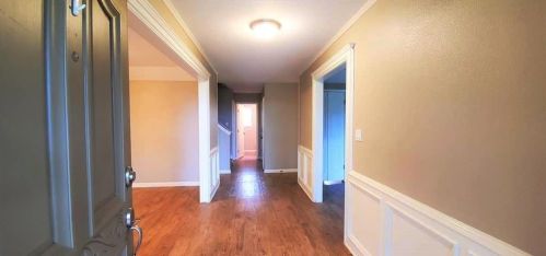 1403 Canoe Brook Dr, Austin TX  78746-6205 exterior