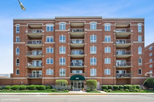 365 Graceland Ave, Des Plaines, IL 60016-7880