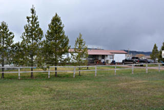 117 2nd West St, Auburn, WY 83111-8824