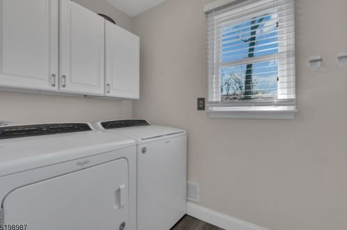 15 David Dr, Dover NJ  07869-3728 exterior