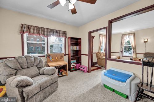 316 Walnut St, Hanover PA 17331-2536 exterior