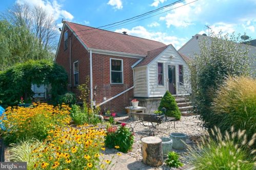 1128 Ohio Ave, Trenton, NJ 08638-3341