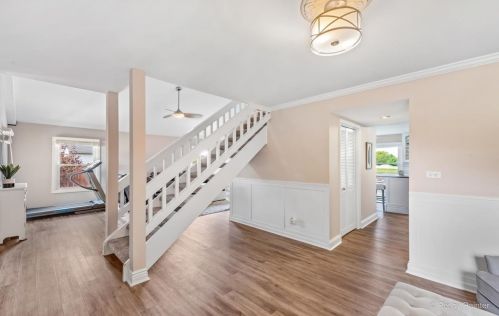 1151 Bradbury Cir, Carol Stream IL  60188-3903 exterior