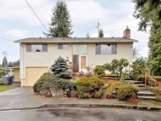 1101 Vashon Ct, Seattle, WA 98059-4412