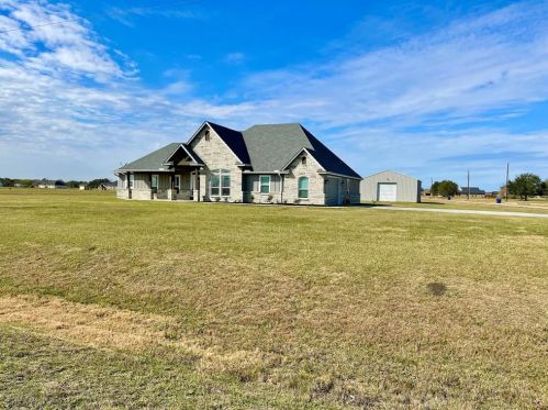 814 Angus Trl, Angleton TX 77515-9833 exterior