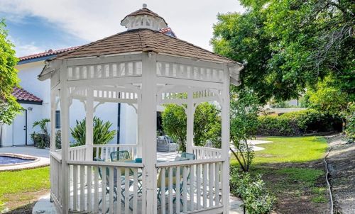 2798 Goldfield Pl, Simi Valley CA  93063-2253 exterior