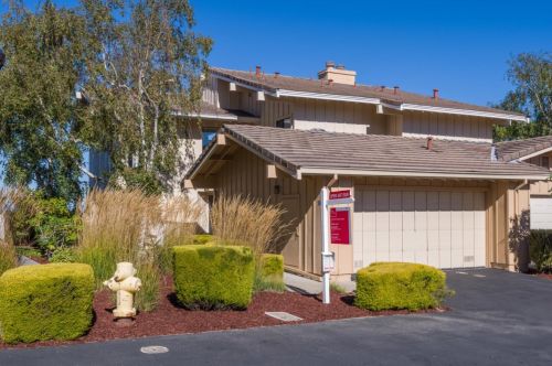 9 Trillium Ln, San Carlos, CA 94070-1525