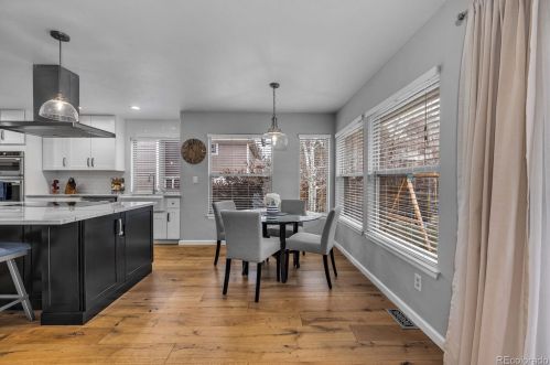 8238 Jasmine Ct, Englewood CO 80112-1033 exterior