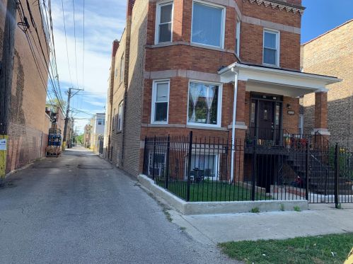 2416 Avers Ave, Chicago, IL 60623-3835