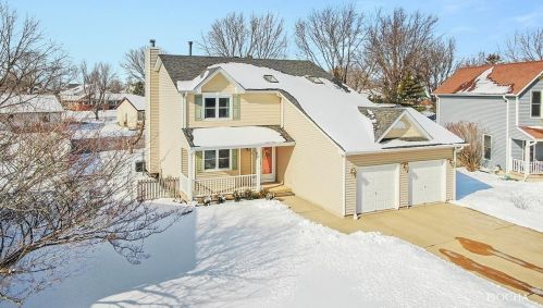 631 Louise Dr, Hinckley, IL 60520-9398