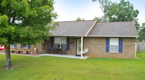 7634 Cotton Patch Rd, Corryton, TN 37721-3566