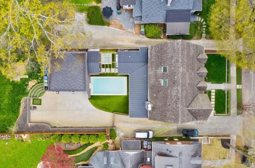 150 Huntington Rd, Atlanta GA  30309-1504 exterior