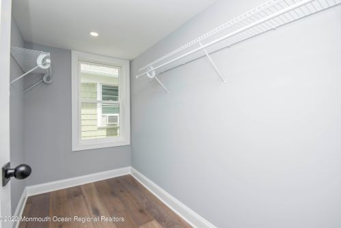 22 High St, Tinton Falls NJ  07724-3451 exterior