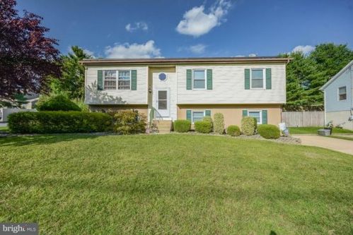 301 Richmond Ave, Blenheim, NJ 08012-4725