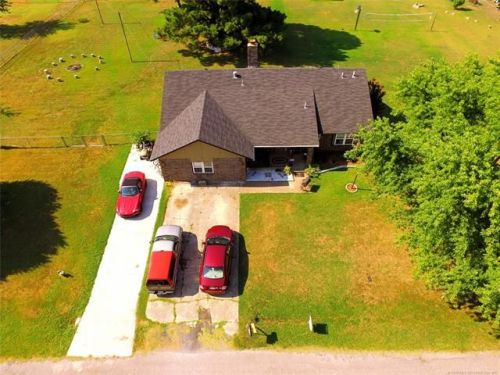 10712 Second St, Claremore, OK 74019-5471