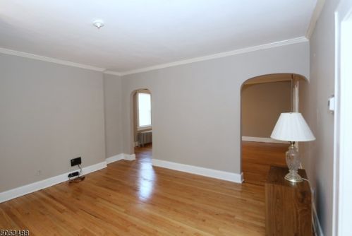 11 Meeker Ave, Cranford, NJ 07016-3128