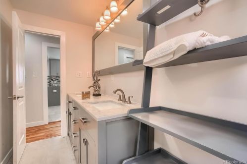 5125 Iliff Ave, Denver CO  80222-6257 exterior