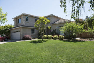1203 Cayetano Dr, Fairfield, CA 94559-4264