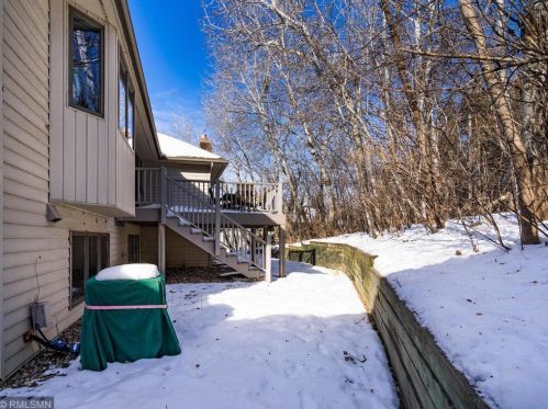 2214 Ferris Ln, Saint Paul MN  55113-3878 exterior