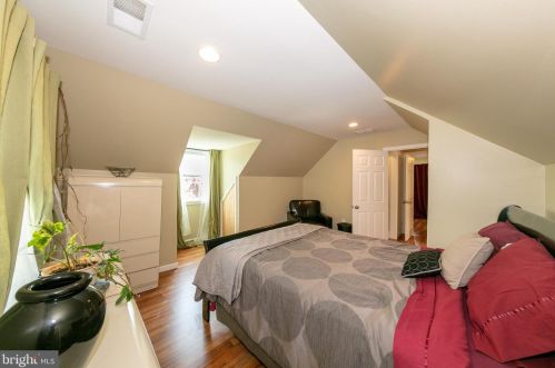 170 Upper Fry Rd, Trenton NJ 08628-2728 exterior