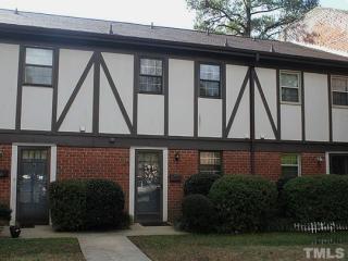 5800 Nottoway Ct, Raleigh, NC 27609-4084