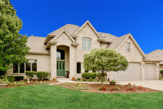 20651 Lennon Dr, Frankfort, IL 60423-8988