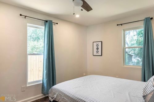 205 Maple St, Atlanta GA  30354-1205 exterior