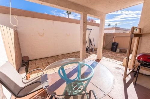 106 Candice Pl, Vista CA  92083-1960 exterior