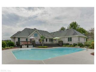 2108 Hickory Forest Dr, Chesapeake, VA 23322-1758