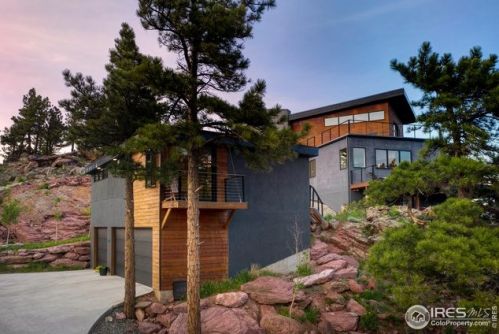 819 Timber Ln, Boulder CO  80304-0485 exterior