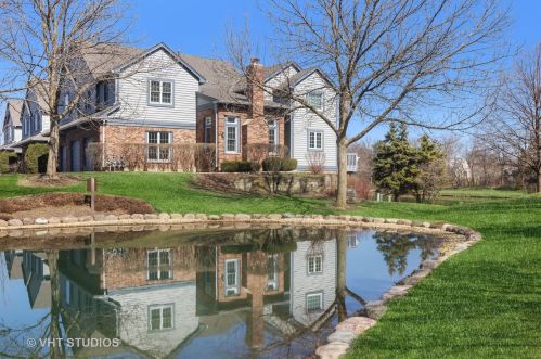 108 Waterside Pl, Willowbrook, IL 60527-6477