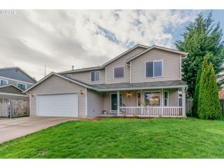 105 7th St, Battle Ground, WA 98604-8159